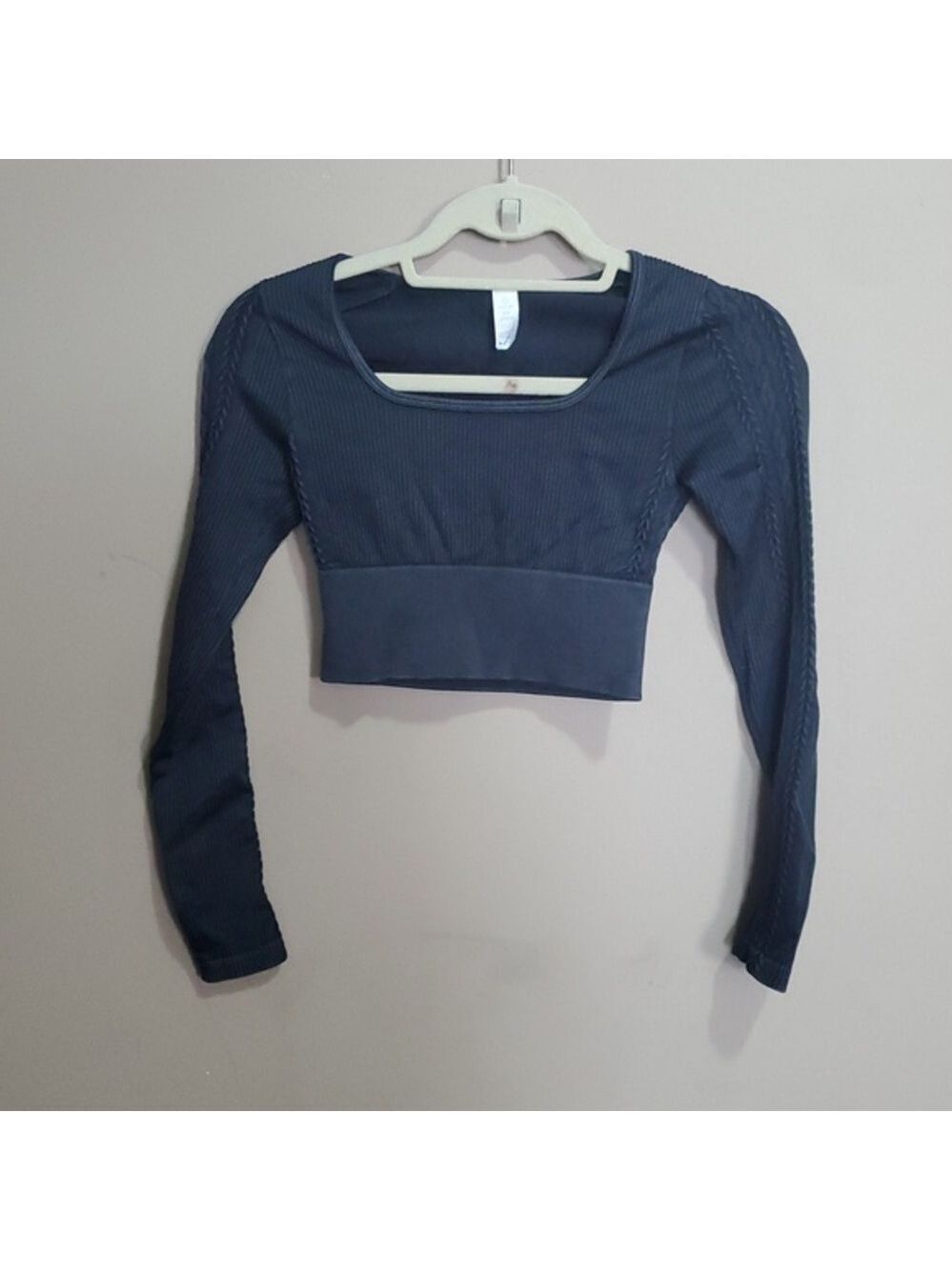 Aerie offline black crop top size xs